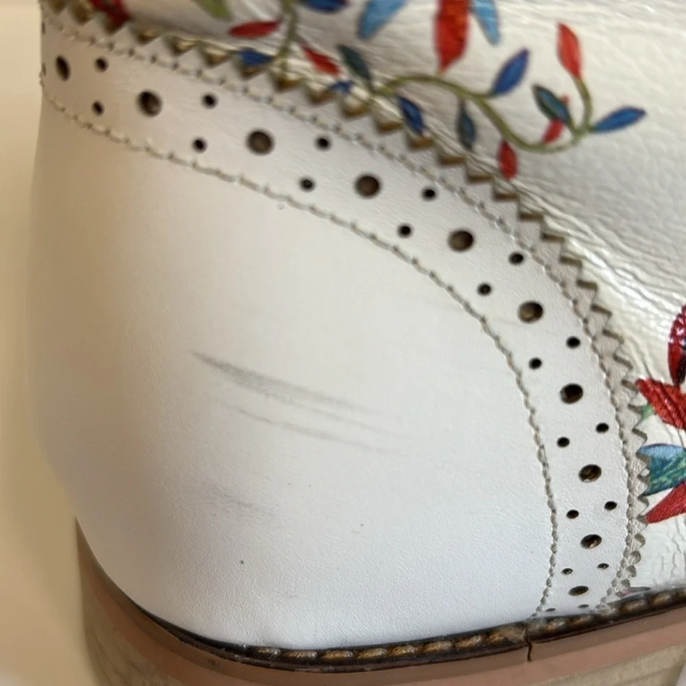 Colorsty White Leather Floral Brogue Lace Up Boots